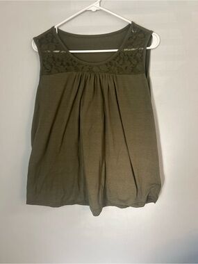 Sleeveless Olive Lace Yoke Tank Top